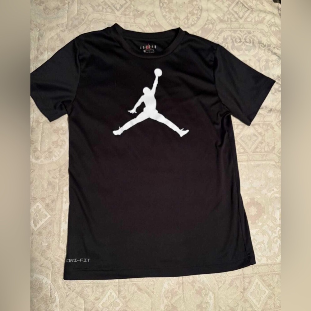 Air Jordan tshirt